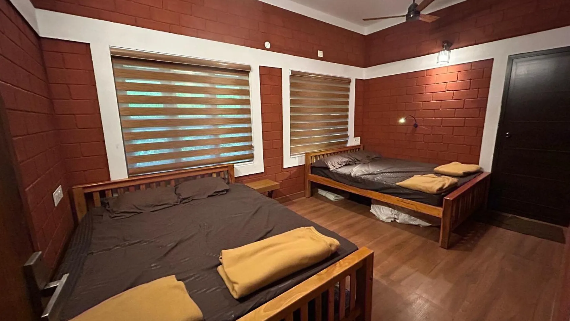 Areca Valley Farmstay Agali بيت للعطل